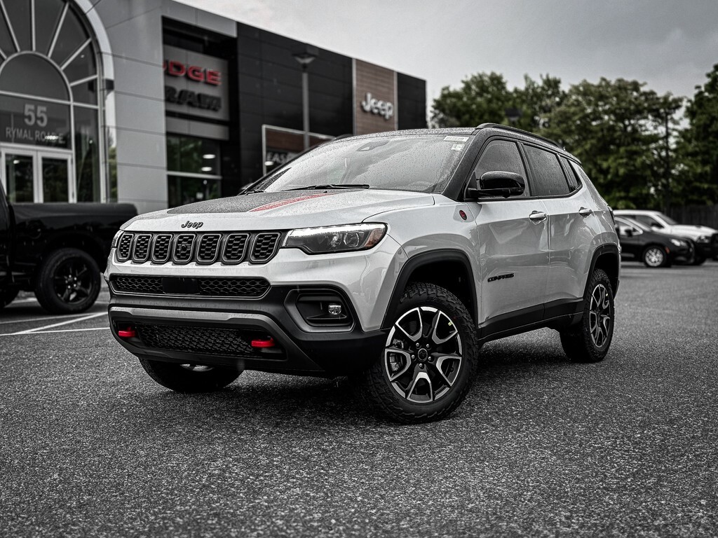 2025 Jeep Compass Trailhawk | 360 CAM | PANO ROOF | HEATED/VENTED LE