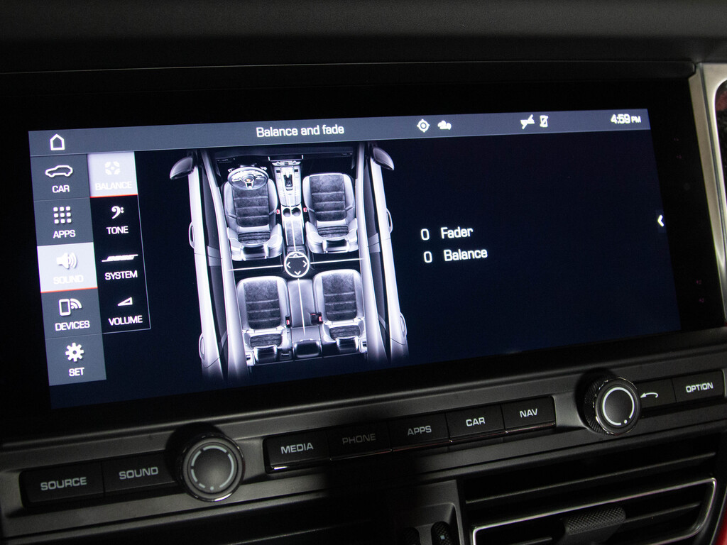 2021 Porsche Macan Turbo, Toronto, Cash