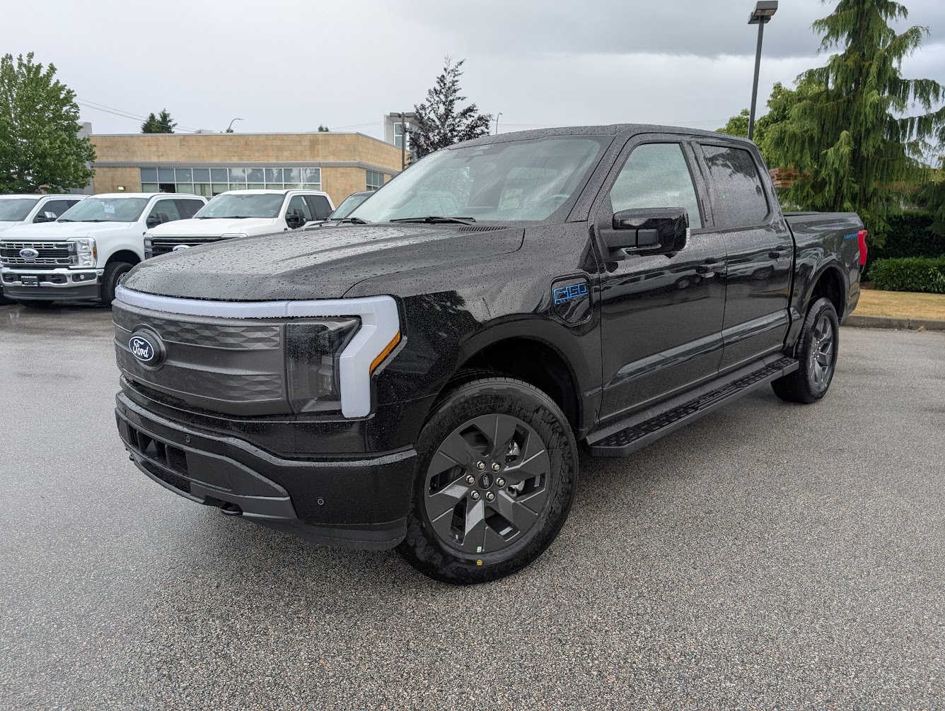 2025 Ford F-150 Lightning Lariat - Max Trailer Tow Pkg, Spray-in Bed Liner