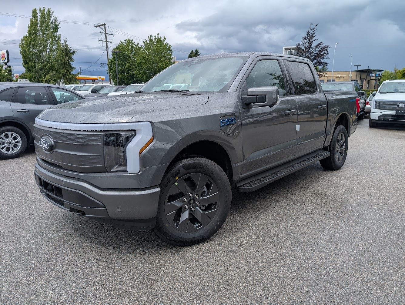 2025 Ford F-150 Lightning Lariat - Max Trailer Tow Pkg, Pro Power On Board