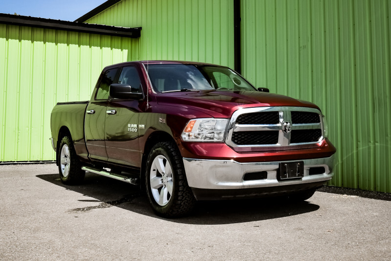 2017 Ram 1500 SLT  • LOW MILEAGE • SIRIUSXM • SIDE STEPS