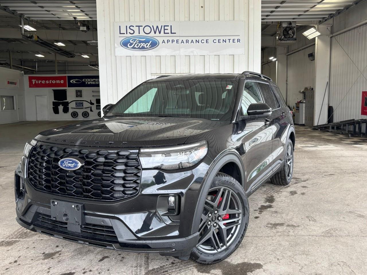 2025 Ford Explorer ST-Line