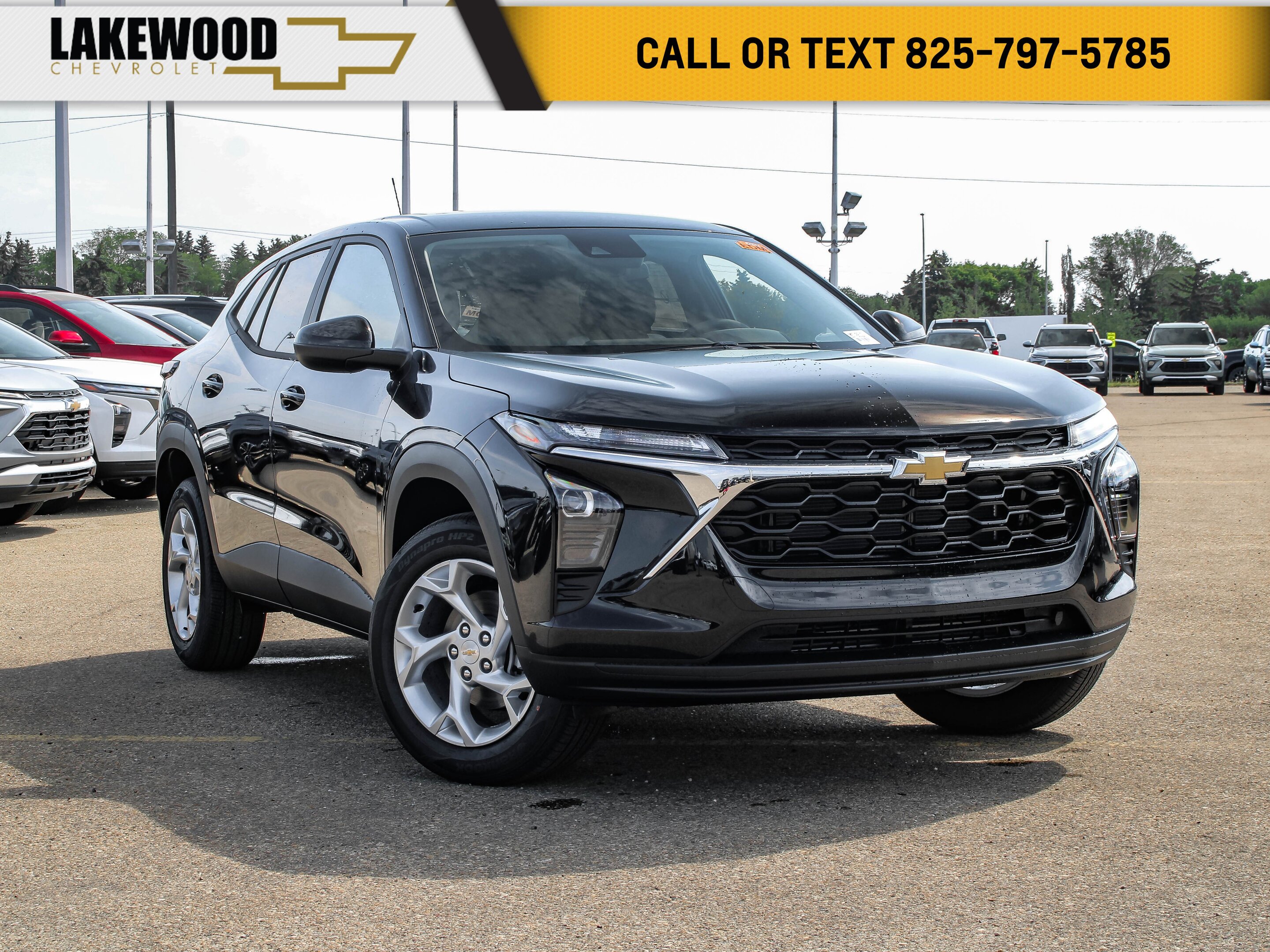 2025 Chevrolet Trax LS