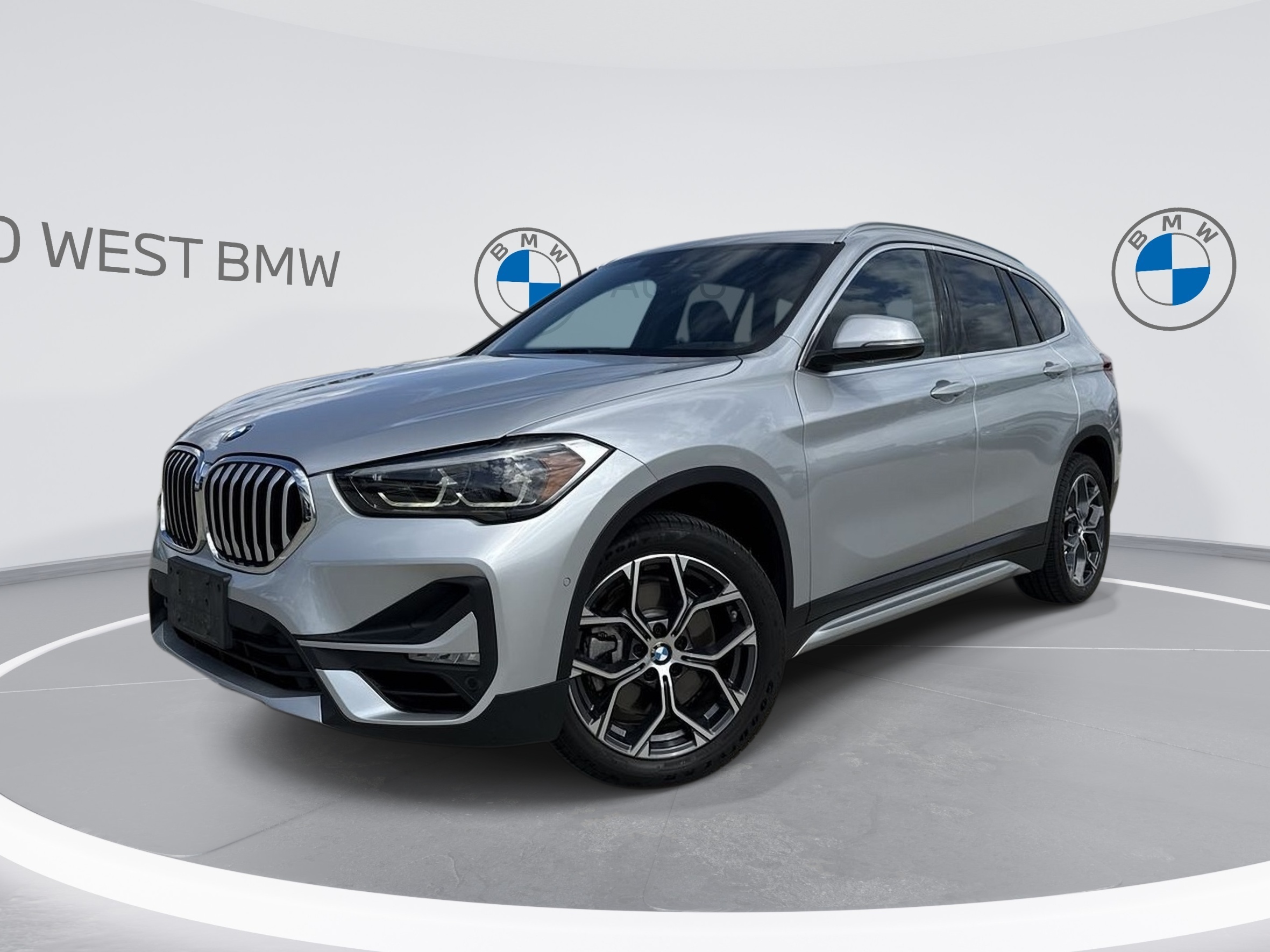2021 BMW X1 xDrive28i | Premium Enhanced Pkg | Low KM