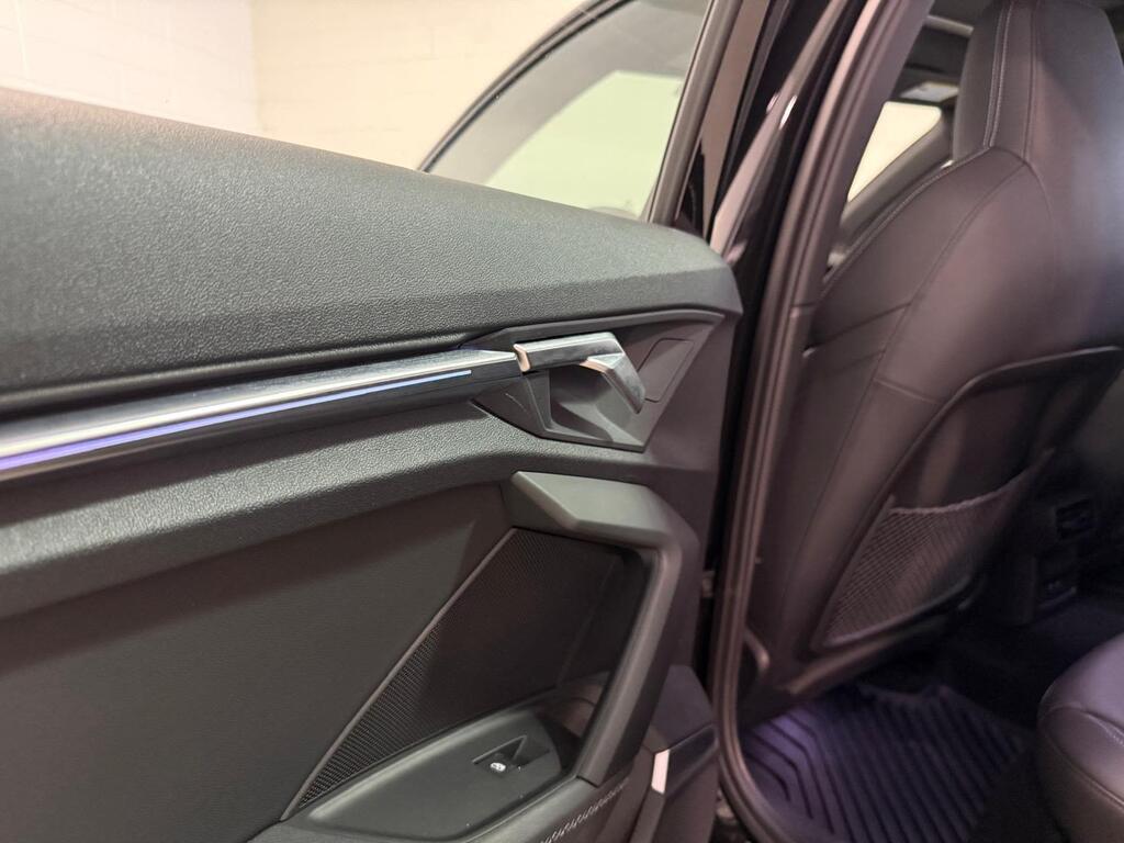 2024 Audi A3 40 Technik, Vancouver, Cash