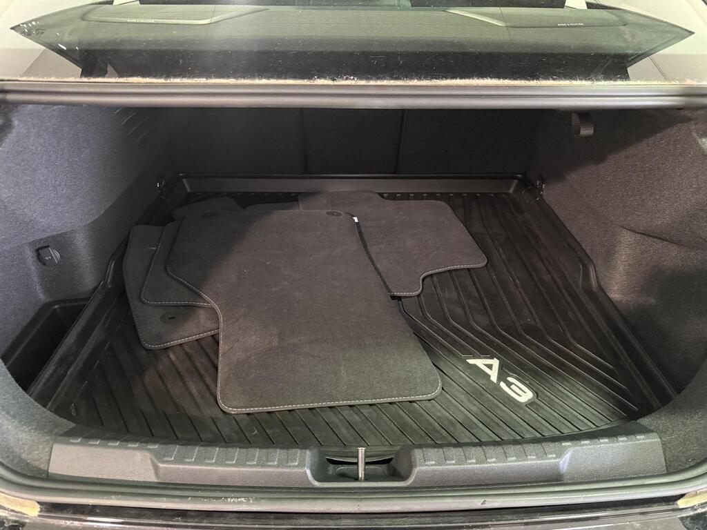 2024 Audi A3 40 Technik, Vancouver, Cash