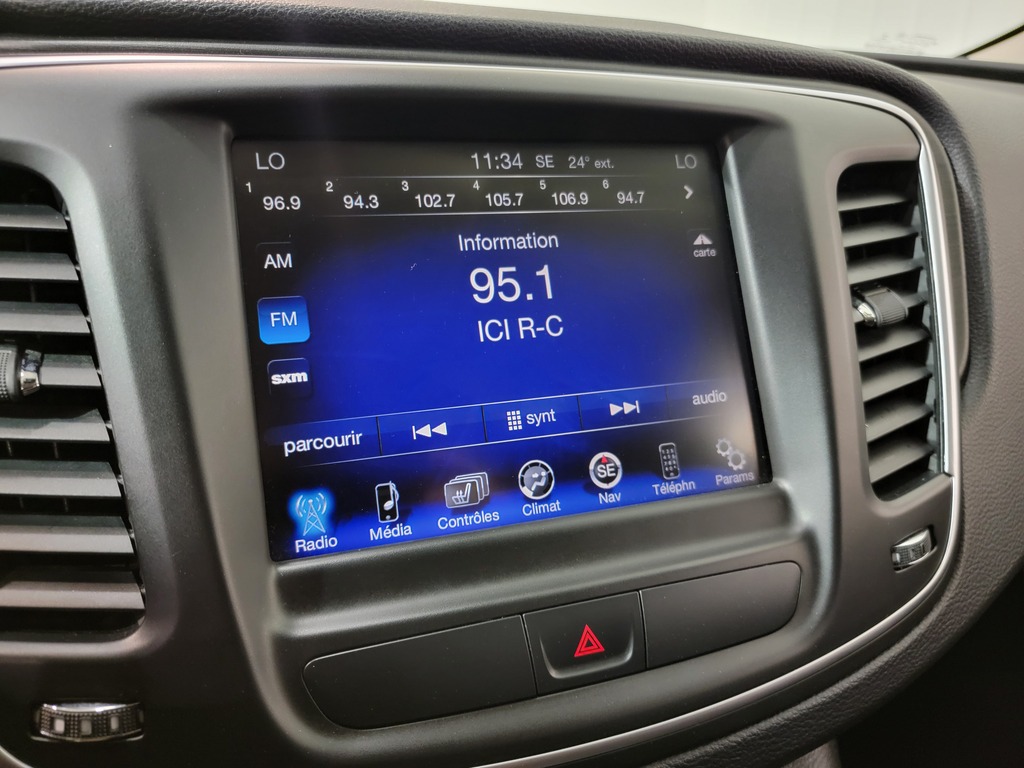 Chrysler 200 2015