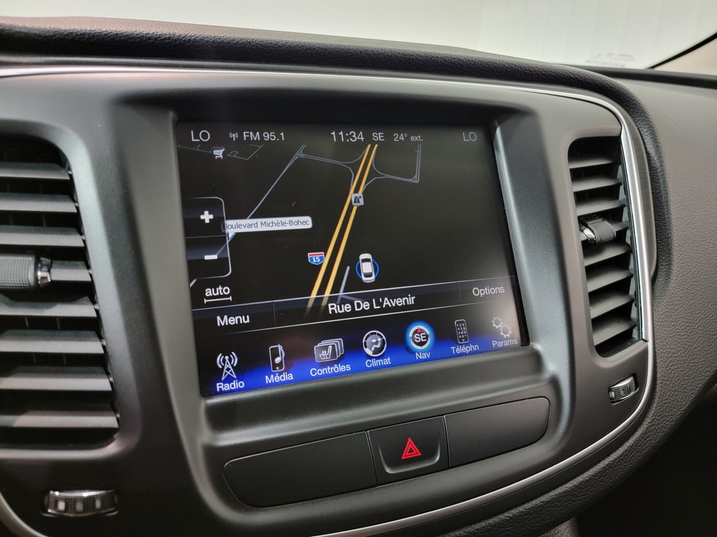 Chrysler 200 2015
