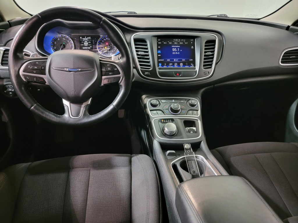 Chrysler 200 2015