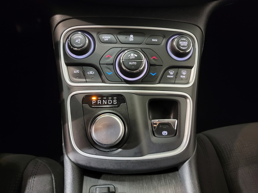 Chrysler 200 2015
