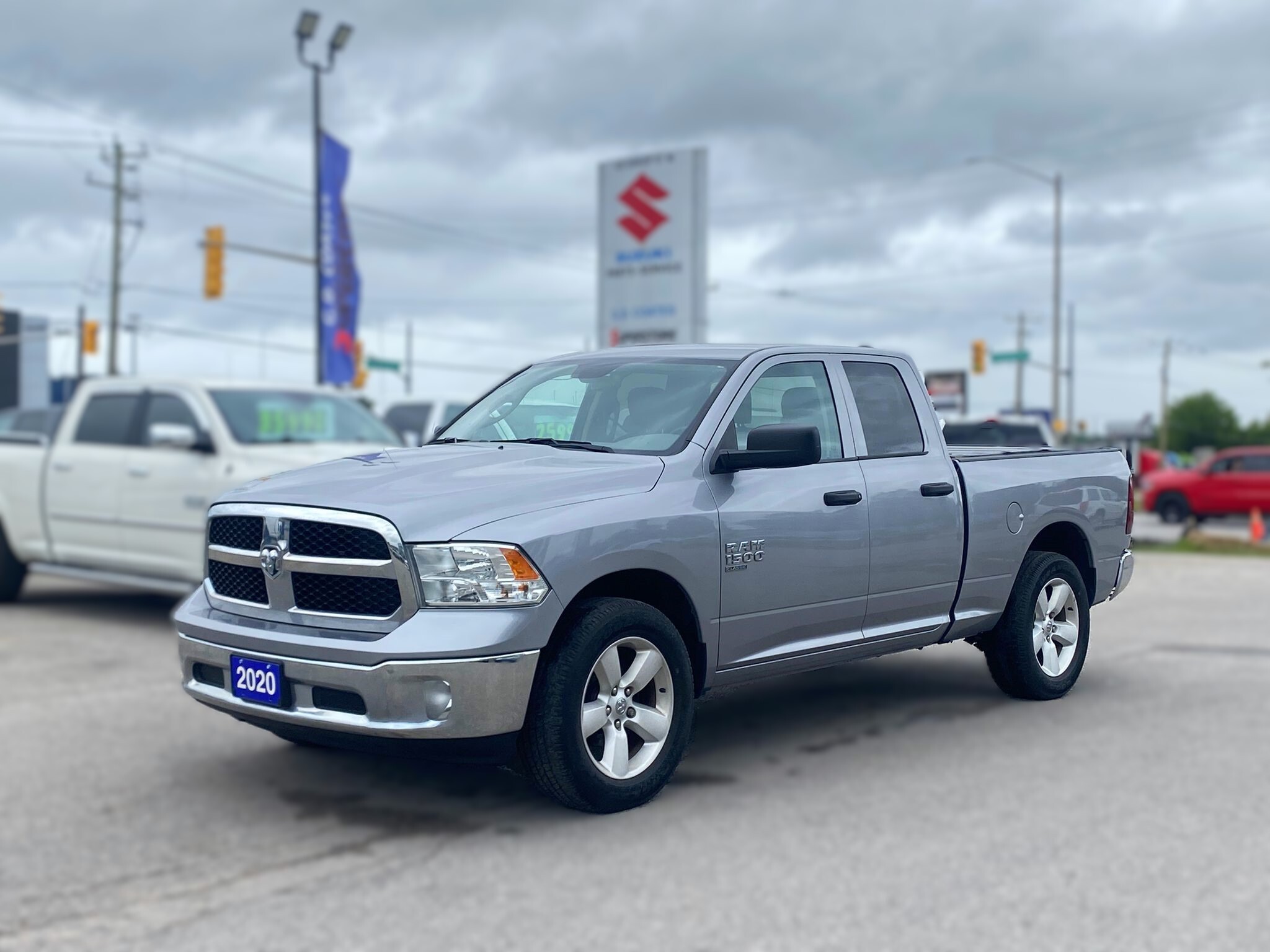 2020 Ram 1500 Classic SXT Quad Cab 4x4 ~Trailer Tow ~Heated Mirrors ~20s