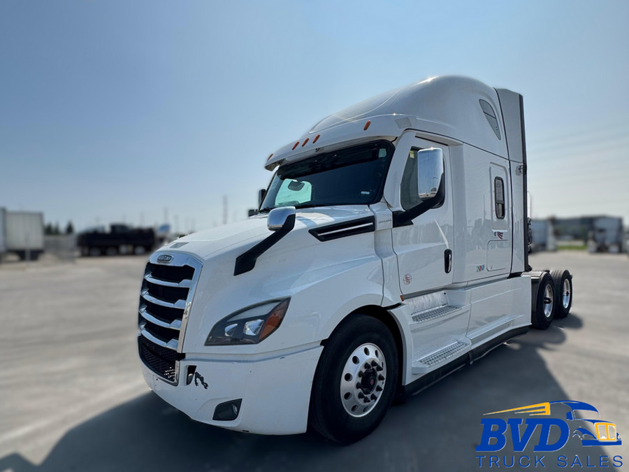 2022 Freightliner Cascadia 