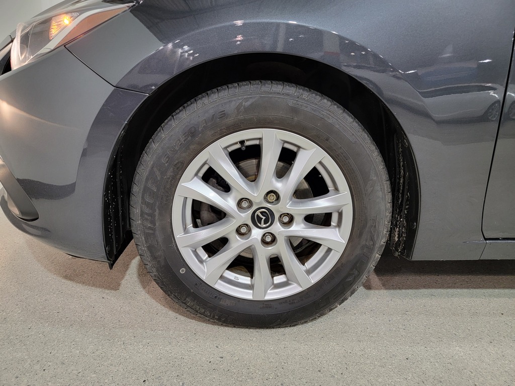 Mazda Mazda3 2016