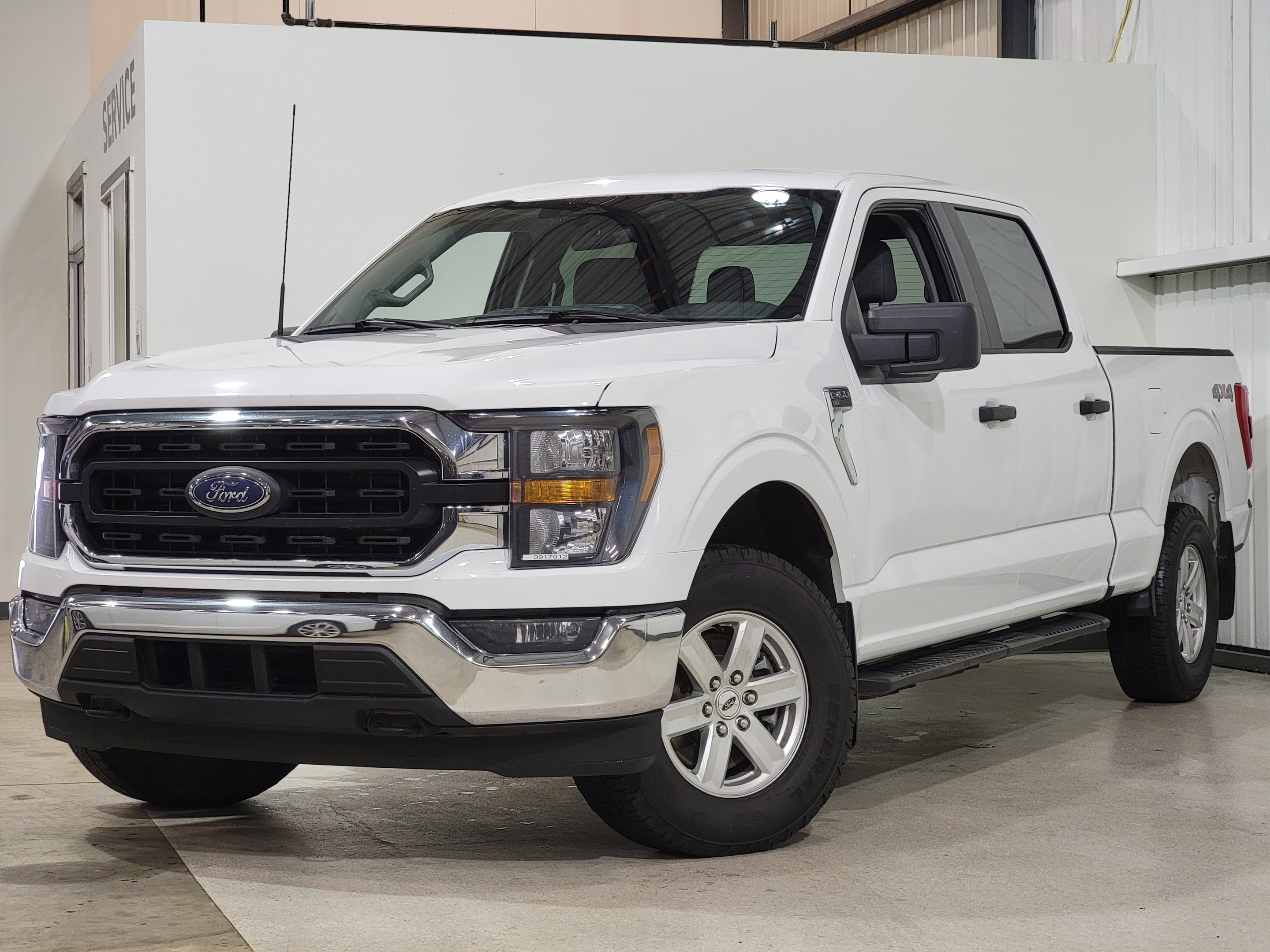 2023 Ford F-150 XLT 4WD SuperCrew 5.5' Box/Navigation/Marchepieds