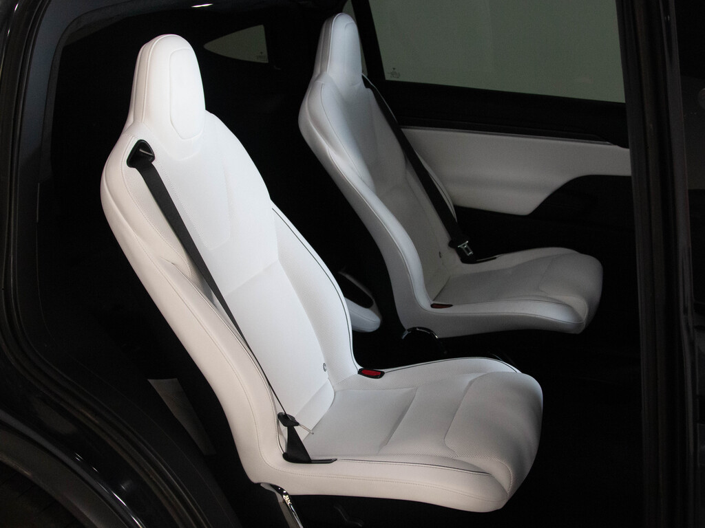 2024 Tesla Model X Plaid, Toronto, Cash