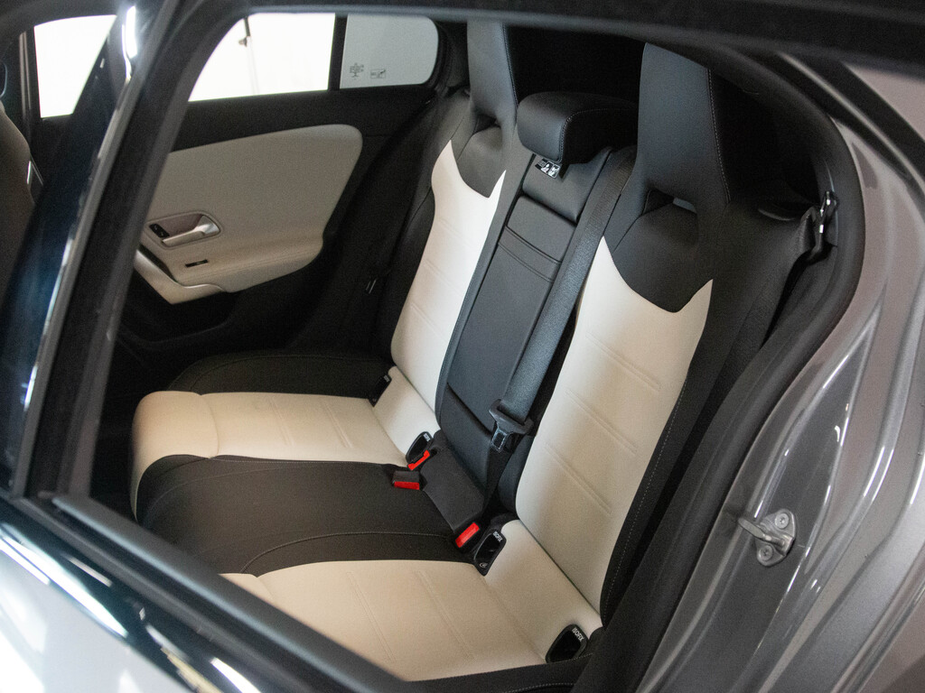 2019 Mercedes-Benz A 250 4MATIC, Toronto, Cash