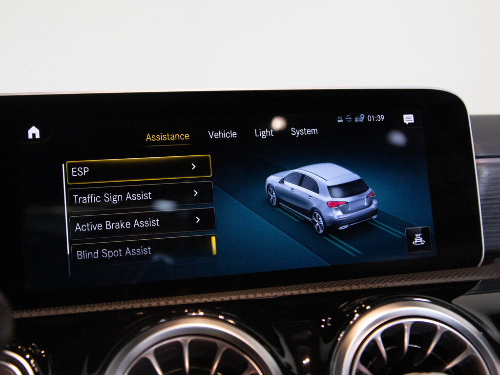 2019 Mercedes-Benz A 250 4MATIC, Toronto, Cash