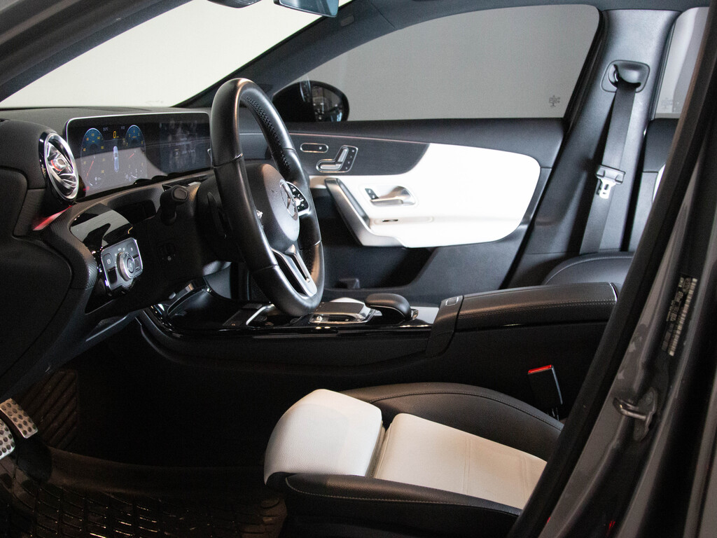 2019 Mercedes-Benz A 250 4MATIC, Toronto, Cash