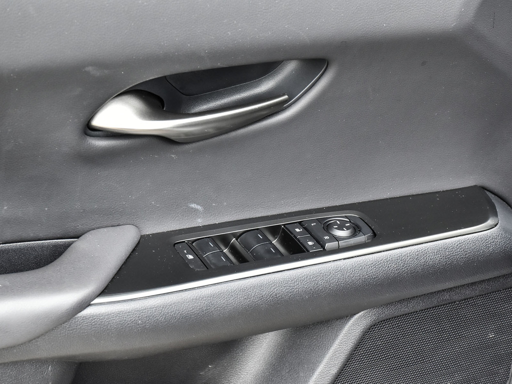 2025 Lexus UX 300h 300h, Toronto, Cash