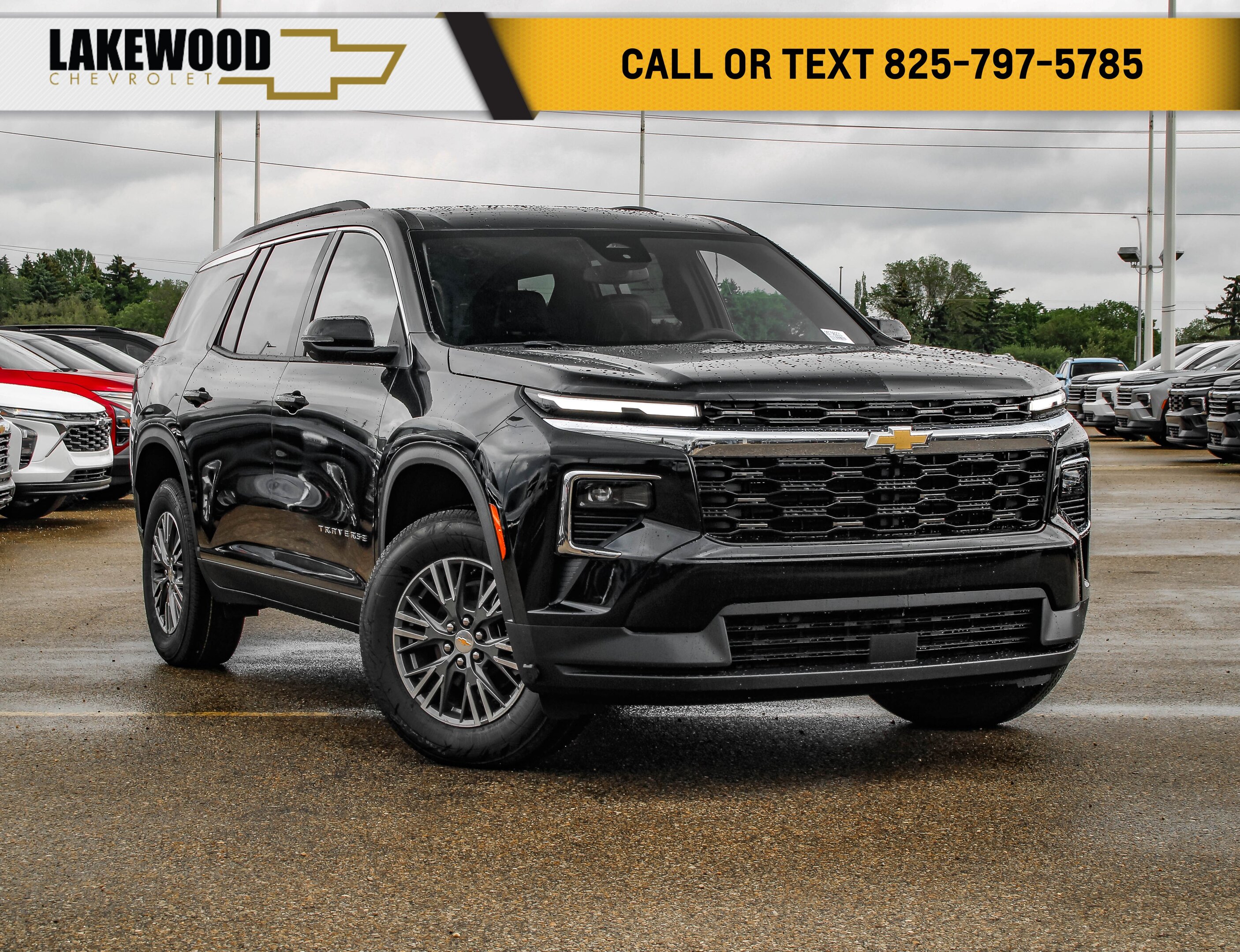2025 Chevrolet Traverse LT
