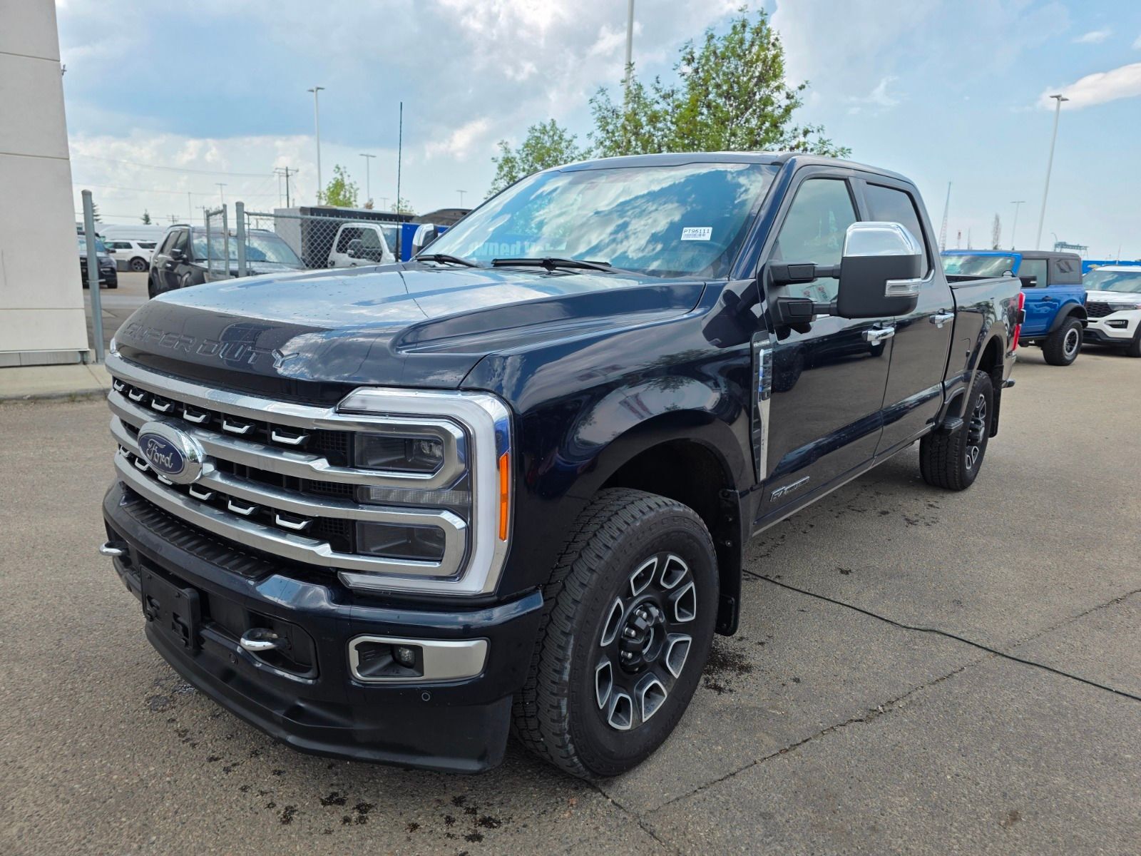 2023 Ford F-350 6.7L POWERSTROKE V8 DIESEL, PLATINUM, 360 DEGREE C
