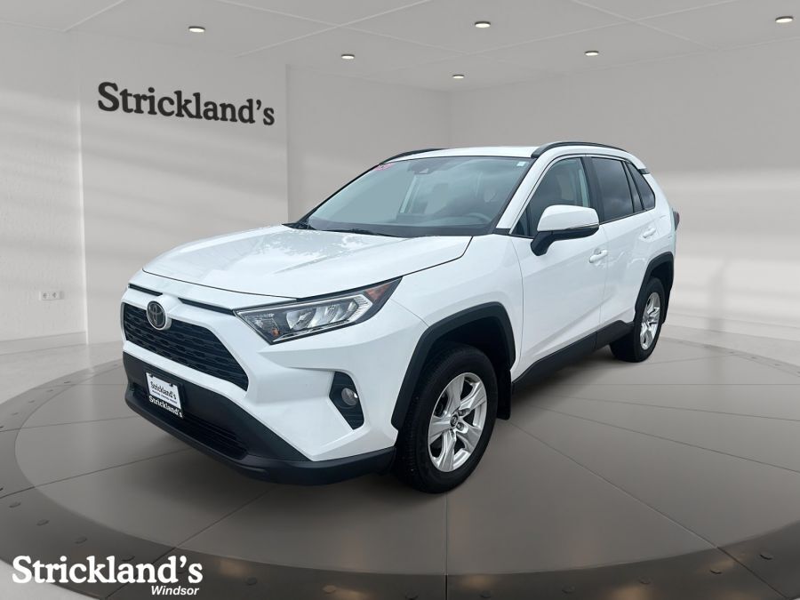 2020 Toyota RAV4 XLE AWD 