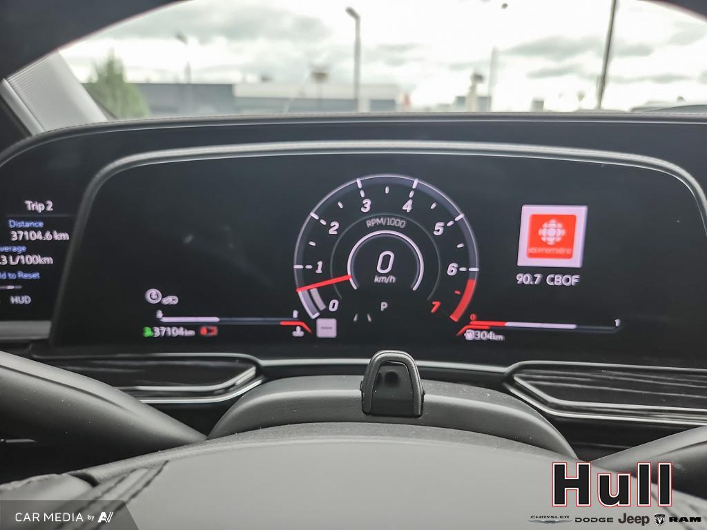 2023 Cadillac Escalade V-Series, Toronto, Cash