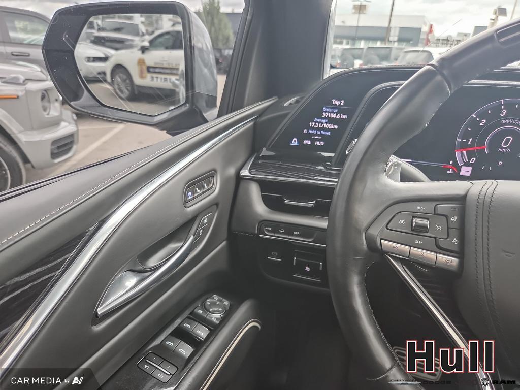 2023 Cadillac Escalade V-Series, Toronto, Cash