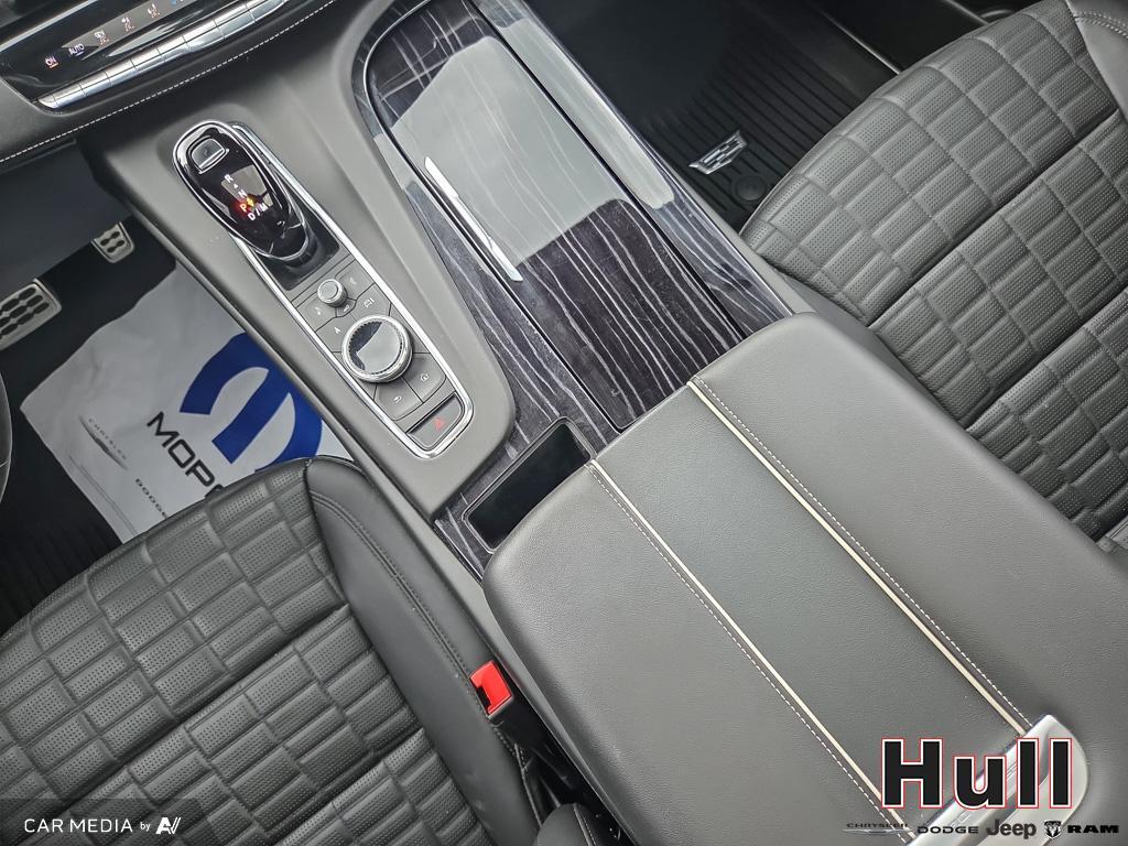2023 Cadillac Escalade V-Series, Toronto, Cash