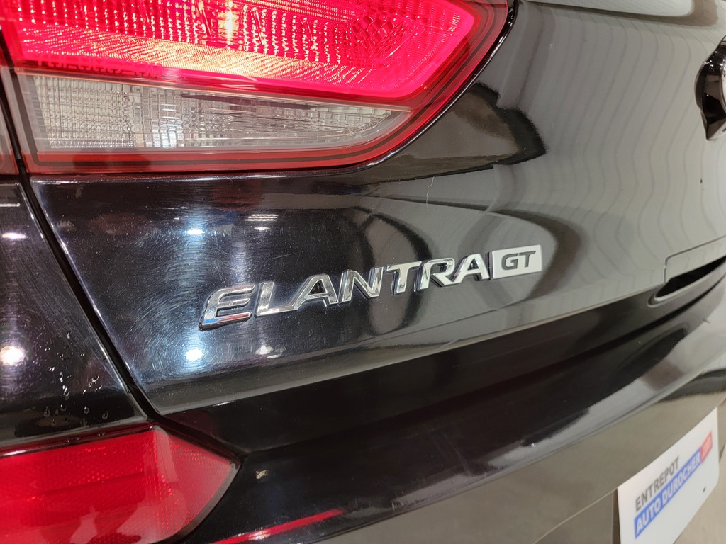 Hyundai Elantra GT 2019