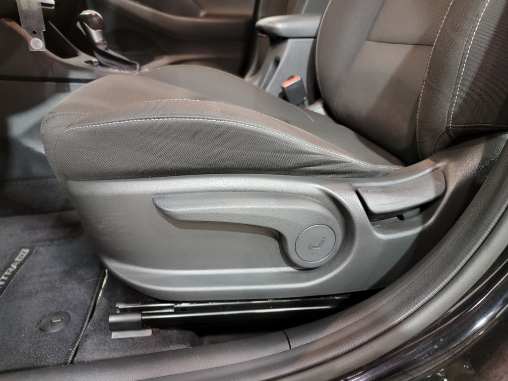 Hyundai Elantra GT 2019