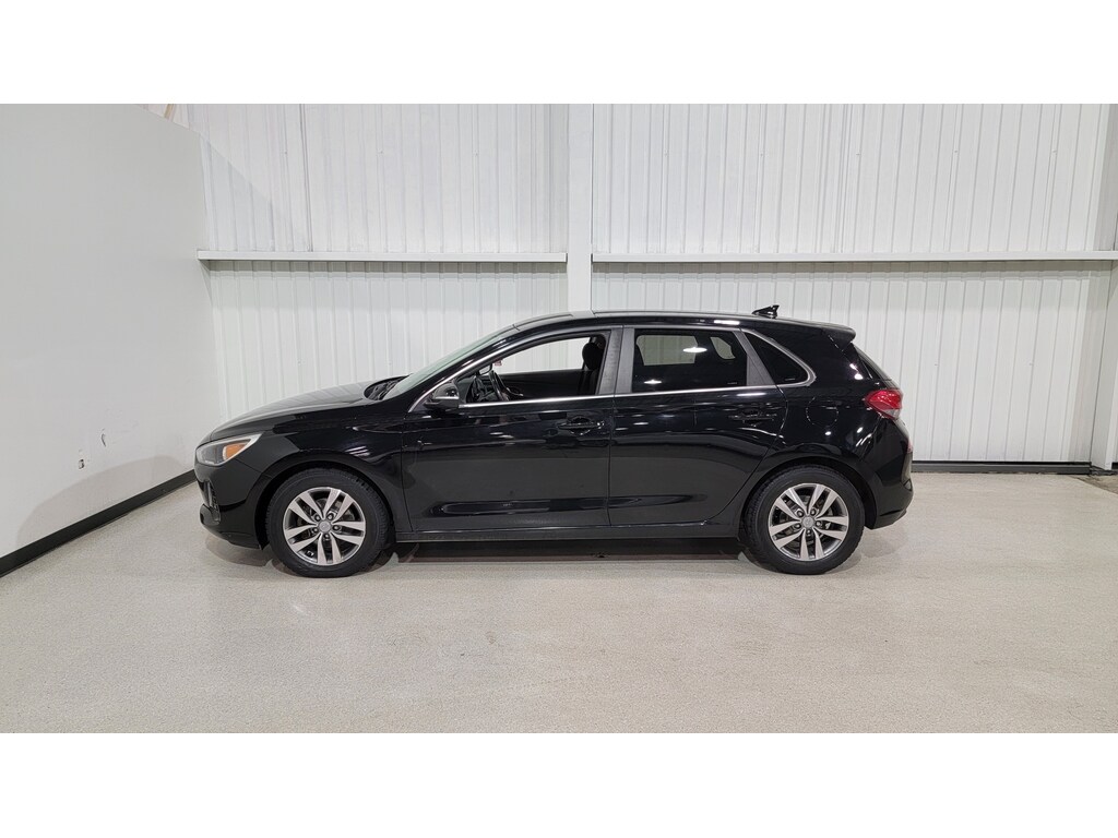 Hyundai Elantra GT 2019