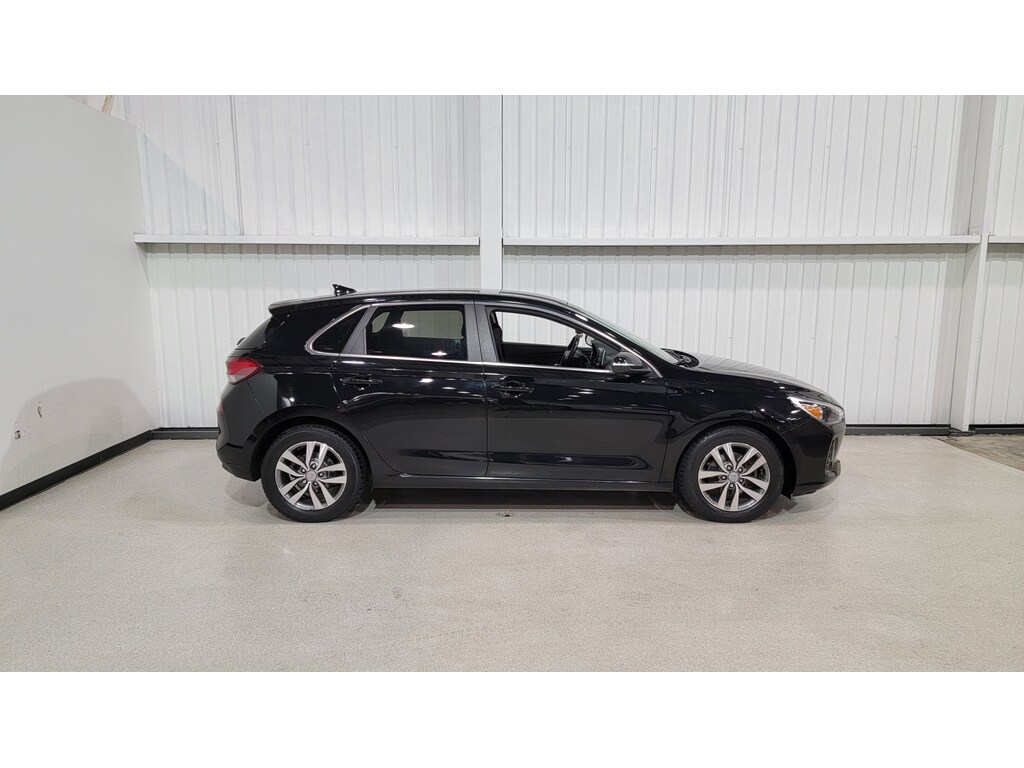 Hyundai Elantra GT 2019