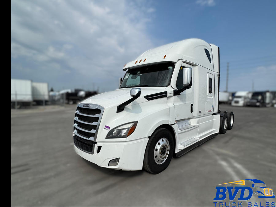 2022 Freightliner Cascadia 