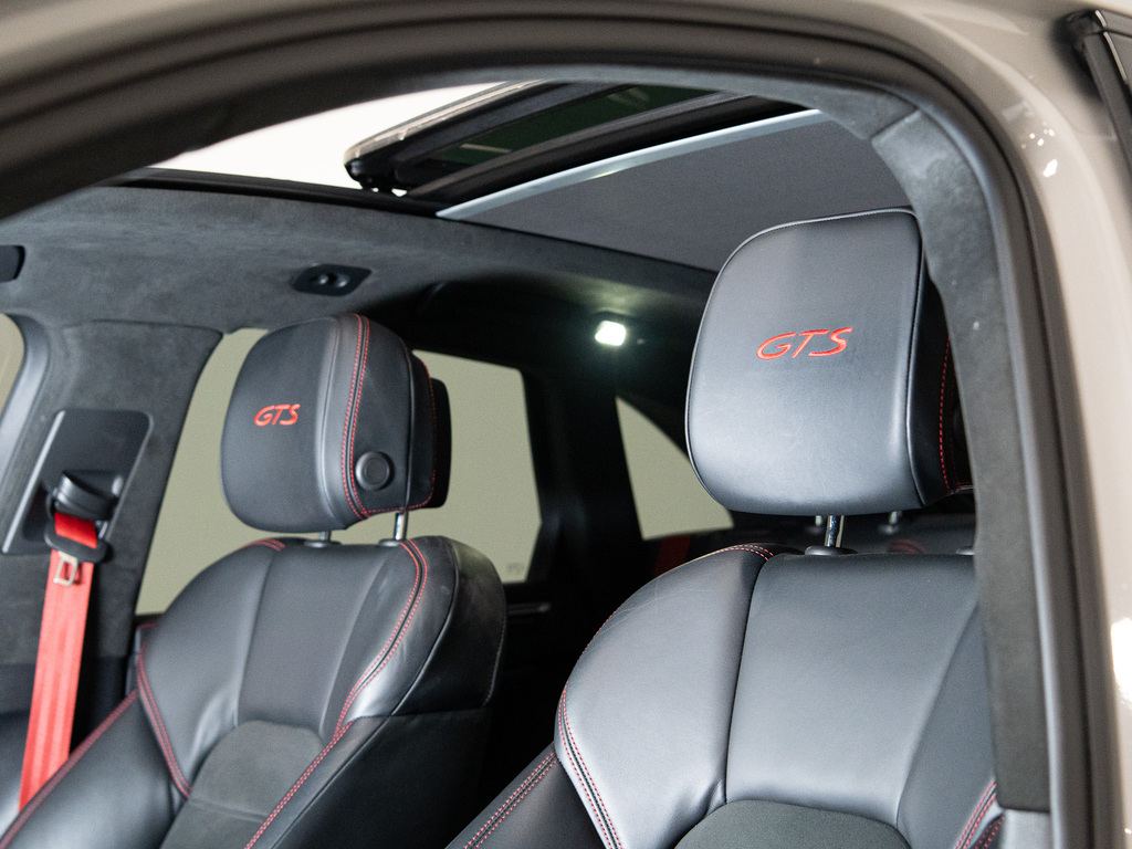 2023 Porsche Macan GTS, Toronto, Cash