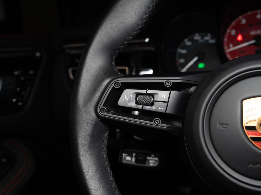 2023 Porsche Macan GTS, Toronto, Cash