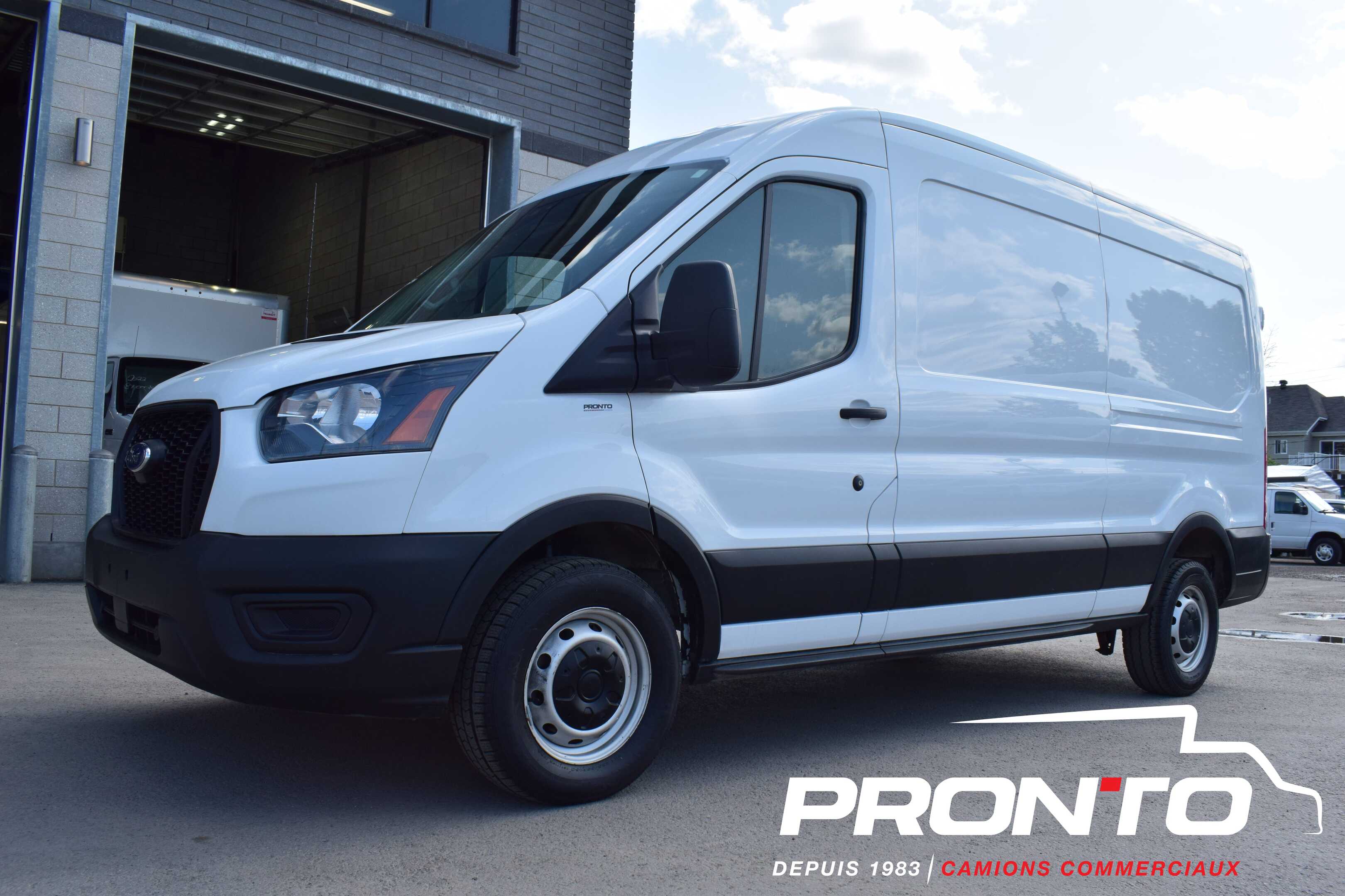 2022 Ford Transit Cargo Van T-250 148WB ** Med Roof ** Bluetooth ** Cruise **