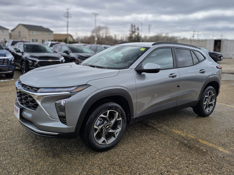 2025 Chevrolet Trax FWD 4dr LT