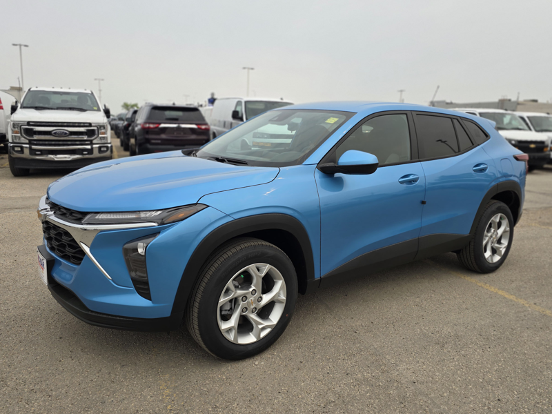 2025 Chevrolet Trax FWD 4dr LS