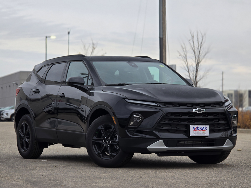 2025 Chevrolet Blazer AWD 4dr LT