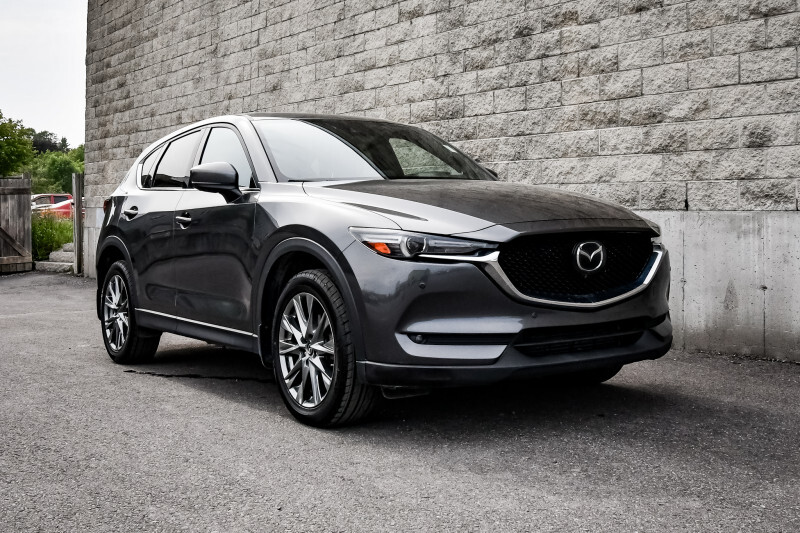 2020 Mazda CX-5 Signature  • SUNROOF • COOLED LEATHER • HUD • NAV