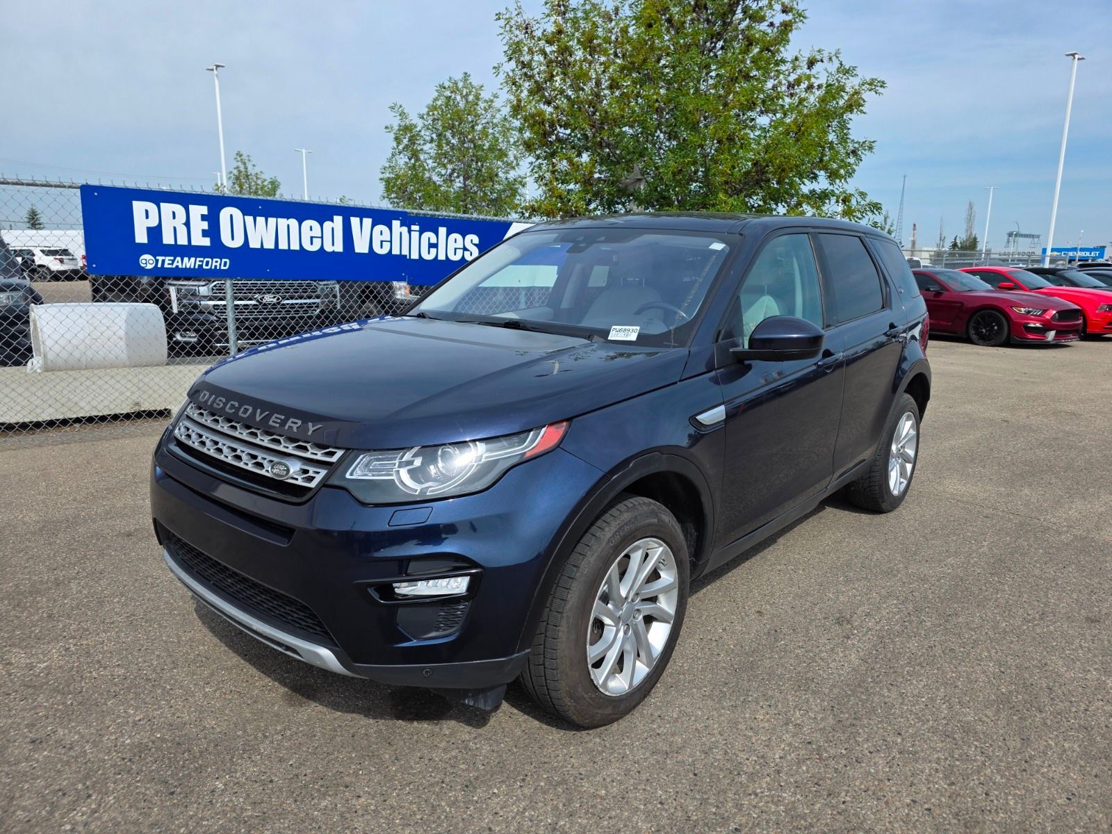 2017 Land Rover Discovery Sport HSE, 2.0L, 4WD, LTHR, NAV, PWR SEAT, HEATED FRONT 