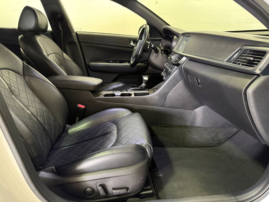 2018 Kia Optima SXL Turbo, Vancouver, Cash