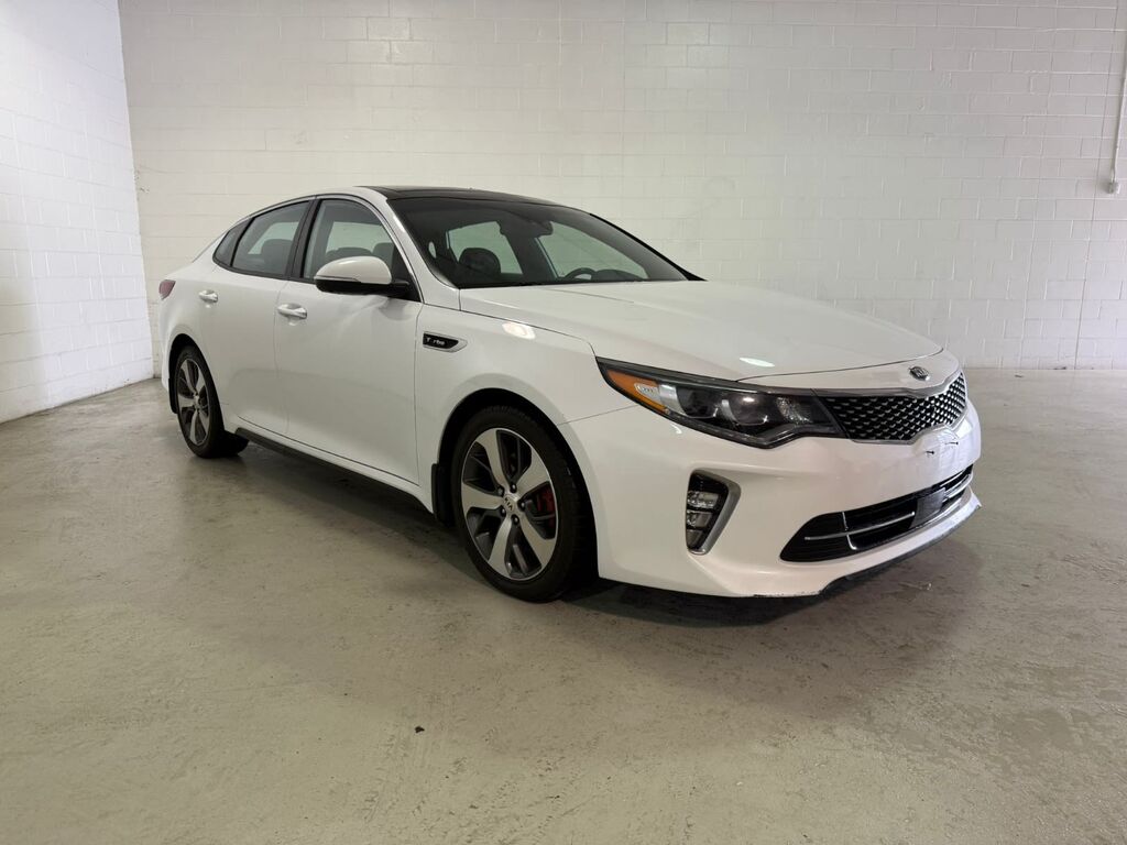 2018 Kia Optima SXL Turbo, Vancouver, Cash