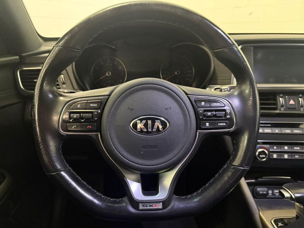 2018 Kia Optima SXL Turbo, Vancouver, Cash