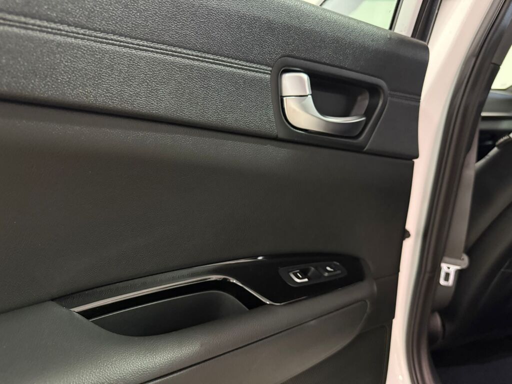 2018 Kia Optima SXL Turbo, Vancouver, Cash