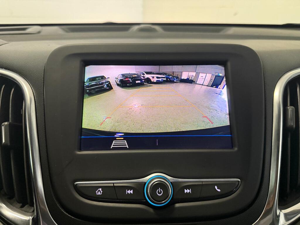 2021 Chevrolet Equinox LS, Vancouver, Cash