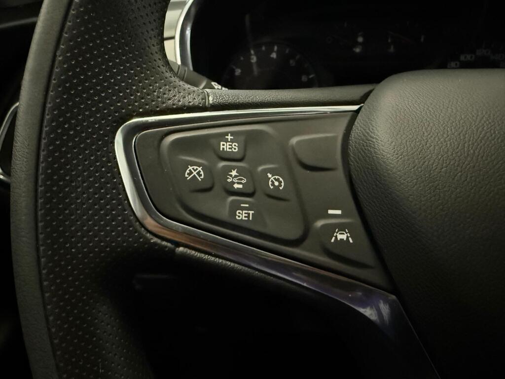2021 Chevrolet Equinox LS, Vancouver, Cash