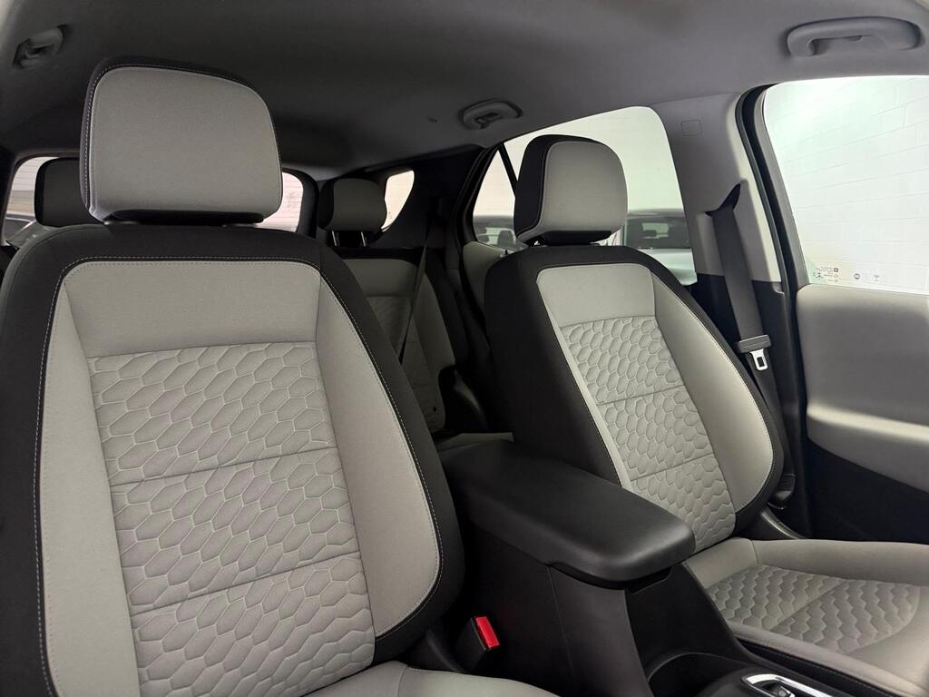 2021 Chevrolet Equinox LS, Vancouver, Cash