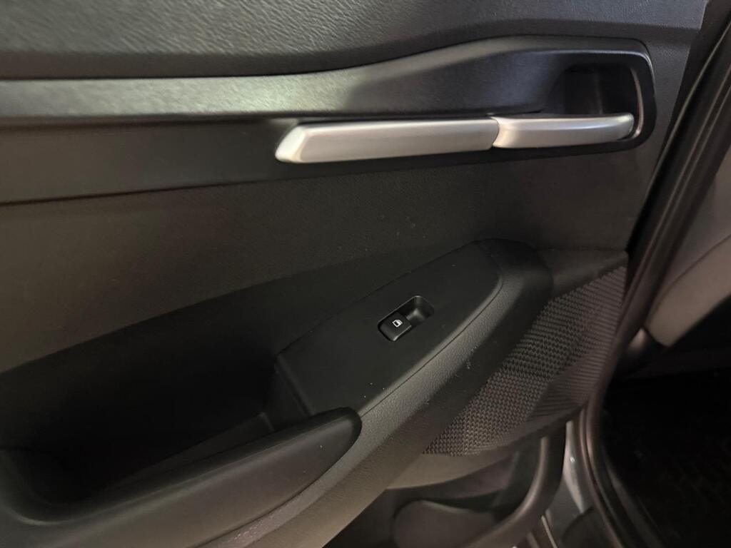 2024 Kia Seltos LX, Vancouver, Cash